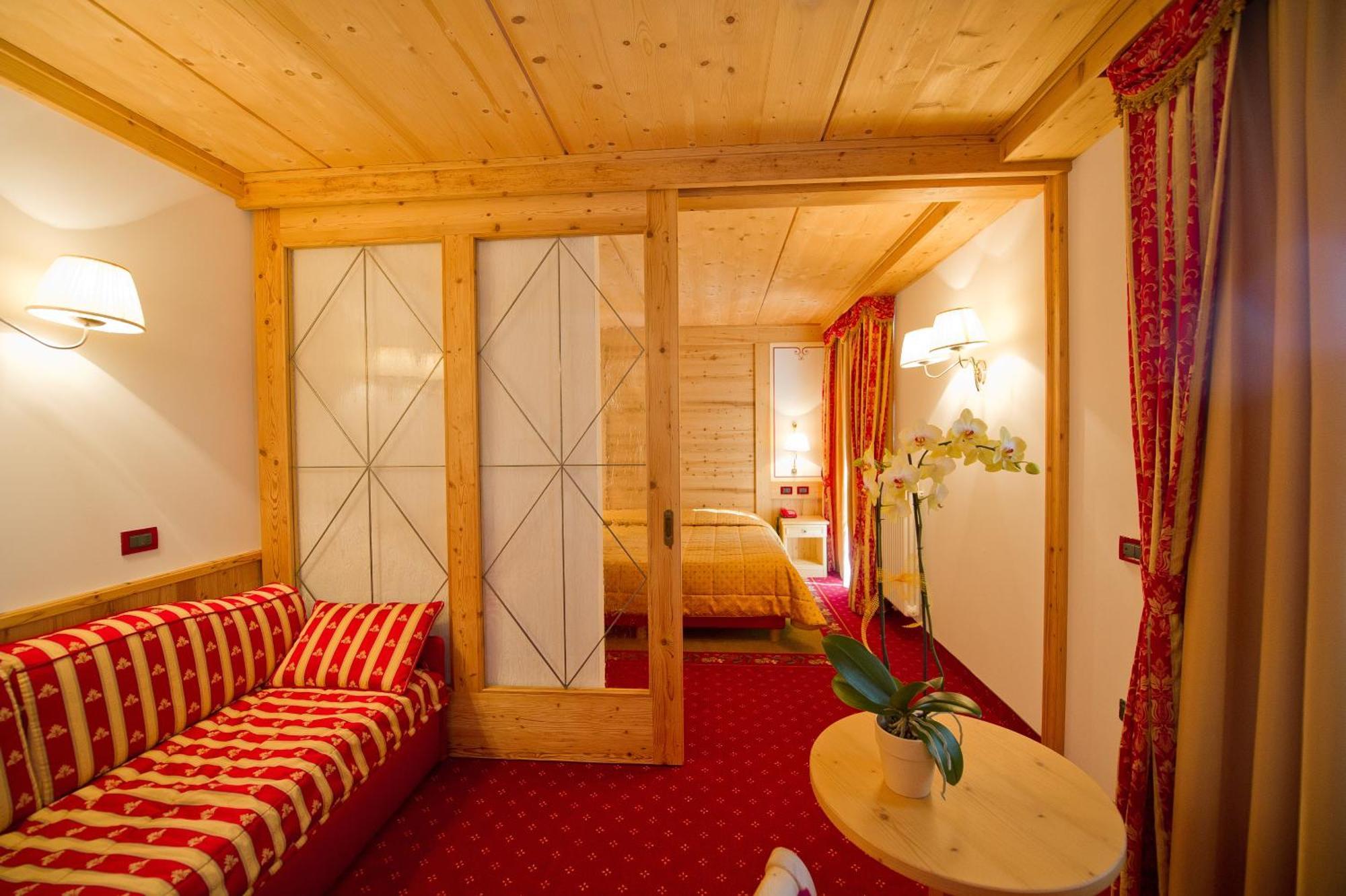 Sport Hotel Vittoria Passo del Tonale Room photo