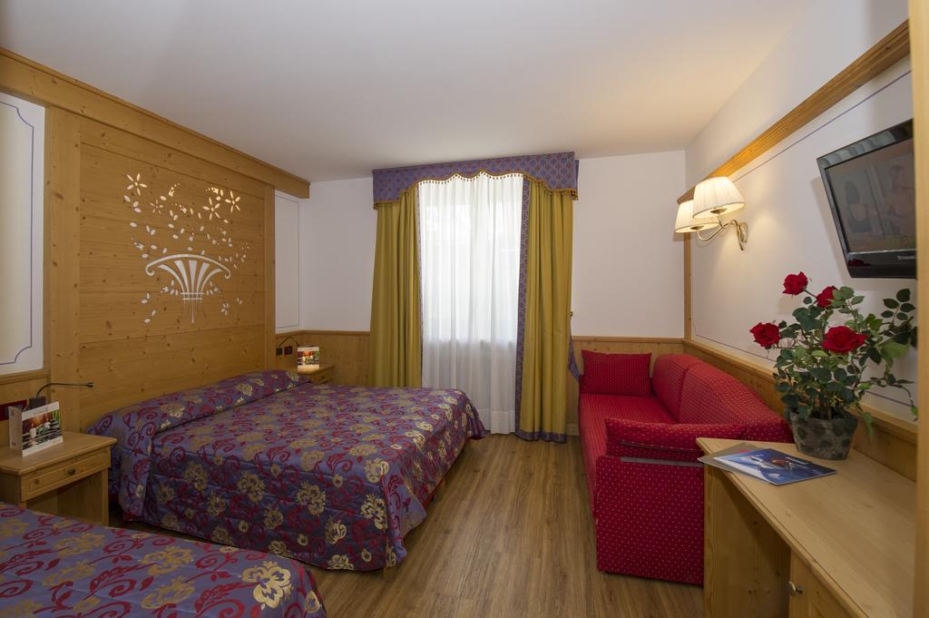 Sport Hotel Vittoria Passo del Tonale Exterior photo