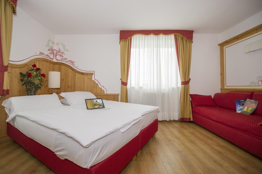 Sport Hotel Vittoria Passo del Tonale Exterior photo