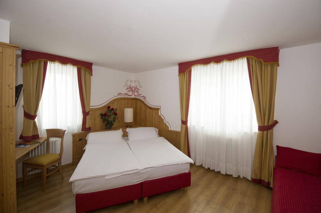 Sport Hotel Vittoria Passo del Tonale Exterior photo