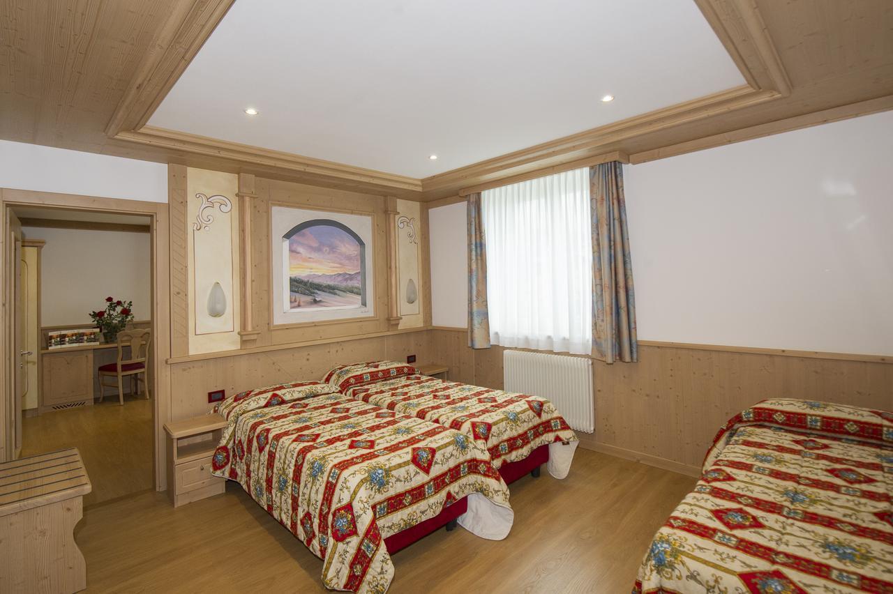 Sport Hotel Vittoria Passo del Tonale Exterior photo