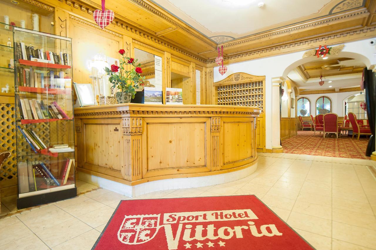 Sport Hotel Vittoria Passo del Tonale Exterior photo